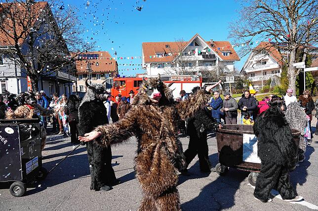 Bild 24: Alle Bilder vom Fasnachtsumzug 2025 in Görwihl