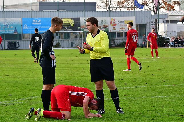 Bild 24: Bosporus FC Friedlingen und der FC Wallbach trennen sich 2:2 &ndash; und wir haben Bilder!