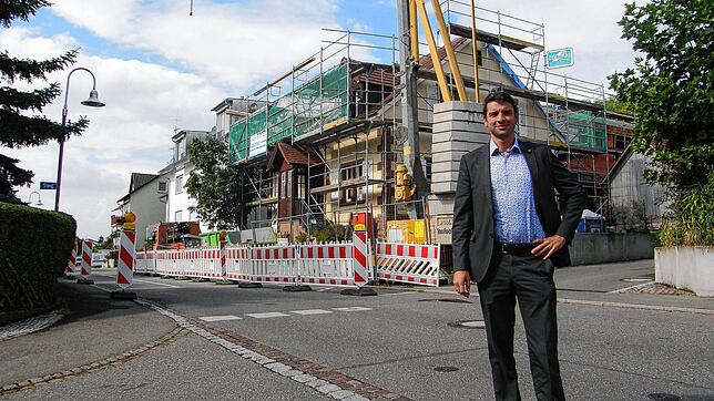 Für den Allensbacher Bürgermeister Stefan Friedrich ist die Sanioerung und Erweiterung des alten Kindergartens an der Höhrenbergstraße ...