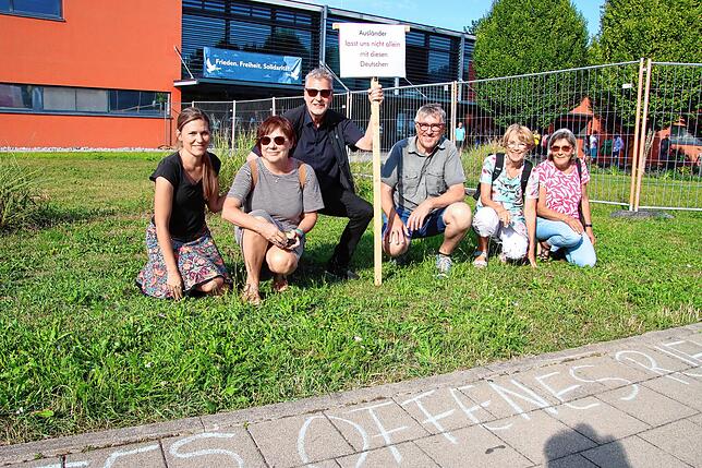 Auch Menschen aus dem bürgerlichen Spektrum zeigen Gesicht gegen die AfD (von links): Claudia König, Monika Sterk, Sieghard Horstmann, ...
