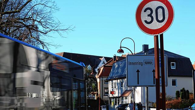 An insgesamt neun Tagen hat die Stadt im Innenring Geschwindigkeitsmessungen durchgeführt. Das Ergebnis: Über 1200 mal hielten sich ...