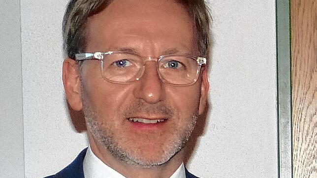 Oberbürgermeister Philipp Frank sagt Unternehmen Unterstützung zu.