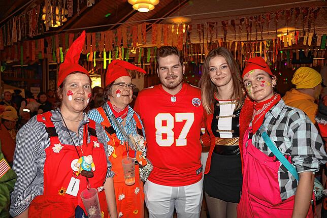 Bild 26: Partystimmung beim Seegeisterball &ndash; Teil 3