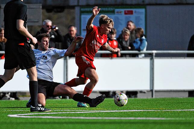 Bild 11: Der FC 08 Bad Säckingen siegt gegen FC Dachsberg mit 3:0 &ndash; und wir haben die Bilder!
