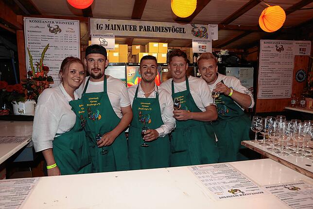 Bild 35: Endlich Wochenende! Das feiern die Besucher beim Konstanzer Weinfest 2025