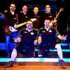 Die Jungs vom Bodensee (vorne von links: Alex Tylla und Reiner Jäckle) treten zusammen mit der Band Fly auf. Die vier Musiker Stefan ...