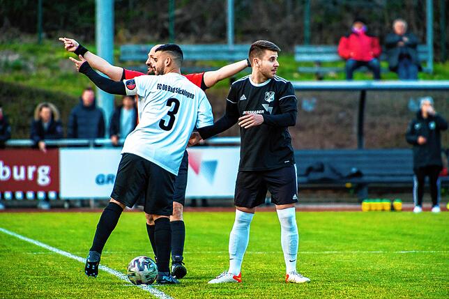 Bild 2: SV 08 Laufenburg II bremst FC 08 Bad Säckingen mit 1:1 im Verfolgerduell &ndash; und wir haben Bilder!
