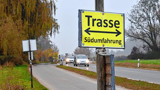 Zwischen der Firma Wagner im Osten der Stadt und der Einmündung am früheren Haslacher Hof in die B&nbsp;33 vor Ittendorf westlich der ...