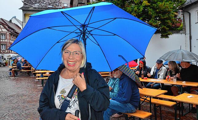 Bild 21: Blues-Band Blues Inc spielt im Schlosshof: Hier gibt es die Bilder des Abends