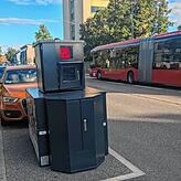 Der mobile Blitzer „Toni“ steht aktuell in der Wollmatinger Straße. Zum Schulanfang soll er dann vor einer Grundschule im Einsatz sein.