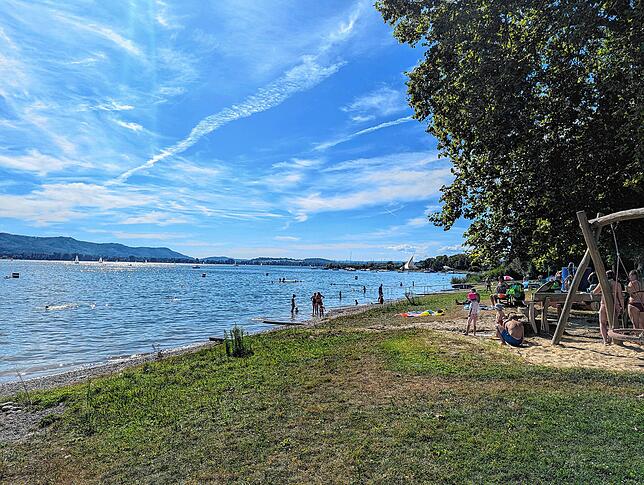 Das Seebad Mettnau liegt nur wenige Gehminuten von der Radolfzeller Altstadt entfernt.