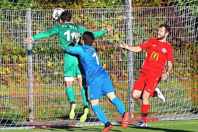 Bild 4: FC Wallbach kassiert beim 1:6 gegen den FC Zell die höchste Niederlage seit über zehn Jahren &ndash; und hier gibt&lsquo;s Bilder!