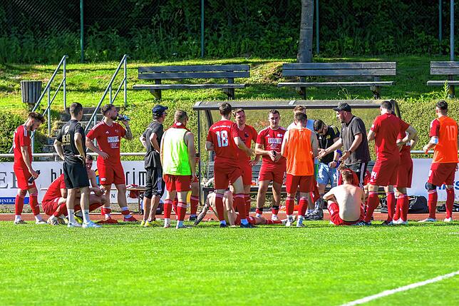 Bild 10: SV 08 Laufenburg besiegt den VfR Bad Bellingen mit 2:1 und wird  Vizemeister – wir haben Fotos!