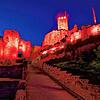 Night of Light: Die Burgruine Rötteln in Lörrach ist rot beleuchtet.