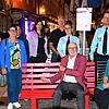 Sie stehen voll hinter der Aktion (hinten von links): Beate Clot, Petra Martin-Schweizer, Iris Laible, Waltraud Weber, Georg Vesper, ...