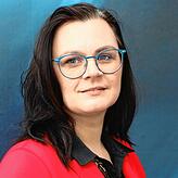 Lena Theiner, 41, ist seit 30 Jahren in Deutschland. Die Spätaussiedlerin aus Kasachstan ist in der Flüchtlingshilfe engagiert. ...