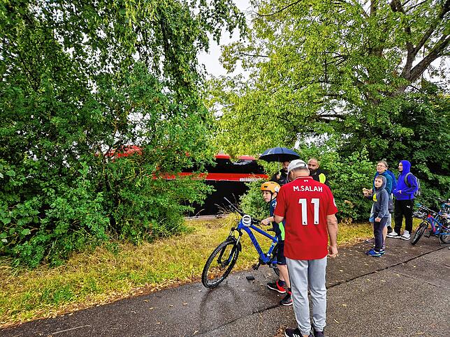 Dieser Mohamed-Salah-Fan konnte seinen Liebling nur aus der Ferne betrachten.