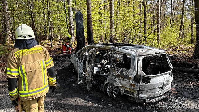 Am Dienstag, 15. April, kommt es auf der Strecke zwischen Konstanz und Dettingen zu einem Fahrzeugbrand.