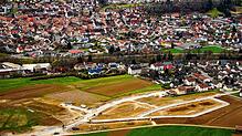 Die neuen Straßen am Bräunlinger Bregenberg sind schon zu erkennen. In dem Gebiet soll neuer Wohnraum entstehen. Trotz Corona-Krise gibt ...