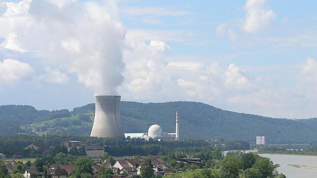 Auch das am Hochrhein gegenüber Waldshut liegende Atomkraftwerk Leibstadt muss erdbebensicherer werden, verlangt das Eidgenössische ...