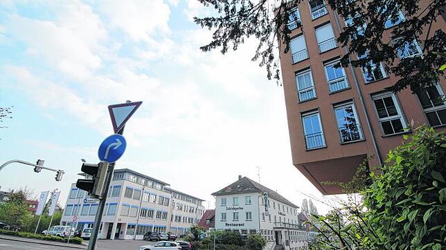 Das Hotel Schlossgarten an der Ecke Friedrich-/Werastraße: Die OS2K Projekt GmbH hat das Gebäude gekauft und will das Gebäude zunächst ...