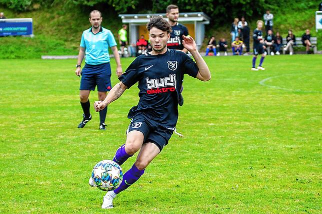 Bild 25: SV Buch setzt sich mit 4:1 gegen den FC Hochrhein durch &ndash; und wir haben die Bilder!