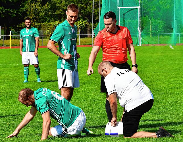 Bild 28: SG FC Wehr-Brennet besiegt den FC Zell mit 3:2 &ndash; und wir haben Bilder!