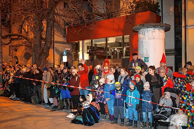 Bild 20: Das war&lsquo;s &ndash; Fasnachtsverbrennung auf dem Stephansplatz 2024 (1)