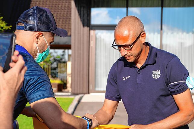 Henrik Larsson (rechts)