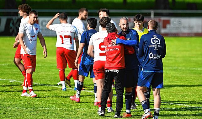 Bild 22: SV Blau-Weiß Murg gewinnt mit 2:1 gegen den SV Jestetten – und wir haben Fotos!