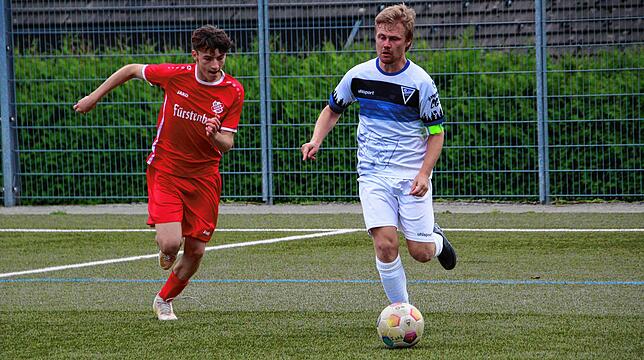 Bild 23: Die besten Bilder vom Bezirksliga-Spitzenspiel FV Tennenbronn gegen SV Aasen