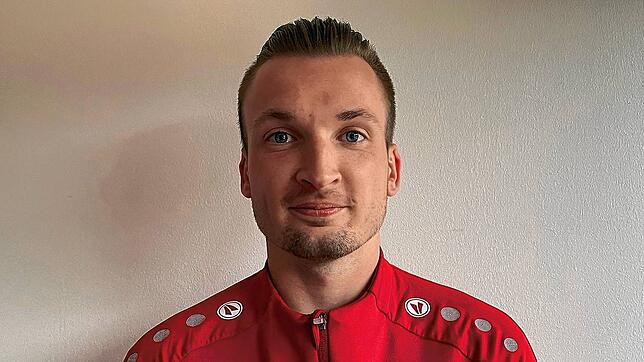 Steffen Holzapfel spielt künftig für Bezirksliga-Spitzenreiter FC Königsfeld.