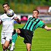 Überragend: Der Laufenburger Jonas Gläsemann (links) &ndash; hier gegen den Zeller Kapitän Jonas Krumm &ndash; erzielte beim 4:0-Erfolg ...