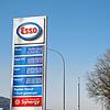Fast 2,03 Euro kostet ein Liter Diesel am Freitag morgen, 4. März um 10.30 Uhr, an der Bad Säckinger Esso Tankstelle.
