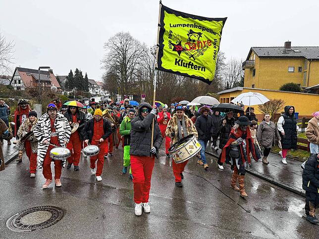 Bild 8: Fasnacht 2025 in Friedrichshafen: Rathaussturm & Schulbefreiung in eindrucksvollen Bildern!