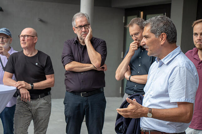 Horst Schmidle, Geschäftsführer der Stadtwerke, dankte den Besuchern für die Teilnahme und den Architekten für die gute Arbeit.