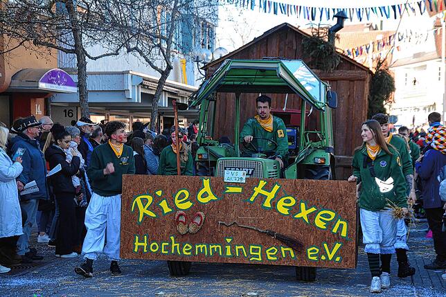 Die Riedhexen aus Hochemmingen – auch sie sind beim großen Umzug in Bad Dürrheim 2023 dabei, freuen sich auf ihr Jubiläum.