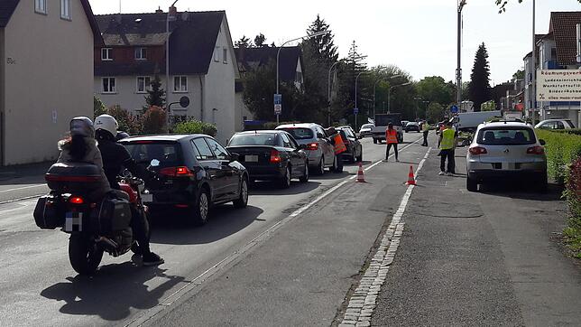 Verkehrsbefragung an der Wollmatinger Straße.