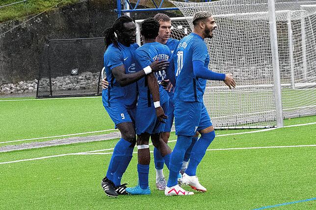 Bild 3: TuS Stetten kantert SG FC Wehr/Brennet mit 7:2 nieder &ndash; und wir haben Bilder!