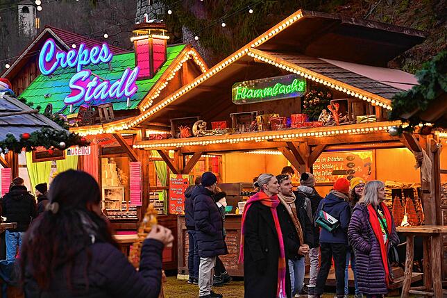 Bild 3: Weihnachtszauber Triberg: Ab jetzt leuchten wieder eine Million Lichter