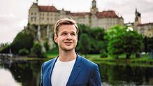 Robin Mesarosch von der SPD in seiner Heimatstadt Sigmaringen. Politische Ämter auf kommunaler Ebene schließt er zunächst aus.