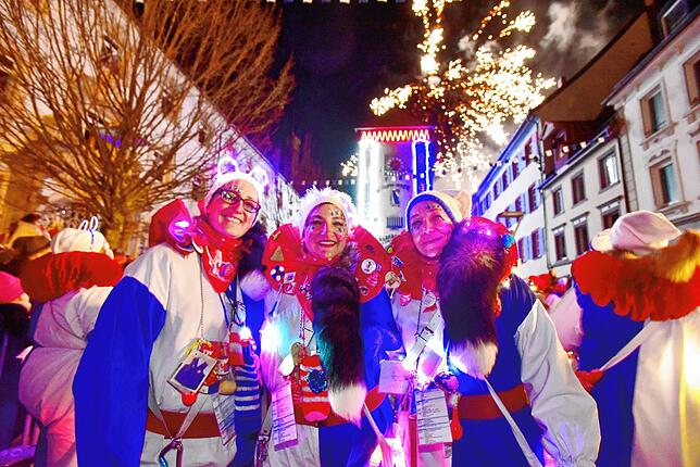 Bild 3: Villinger Fasnet 2025: Fasnetsuche der Glonkigilde am Bickentor