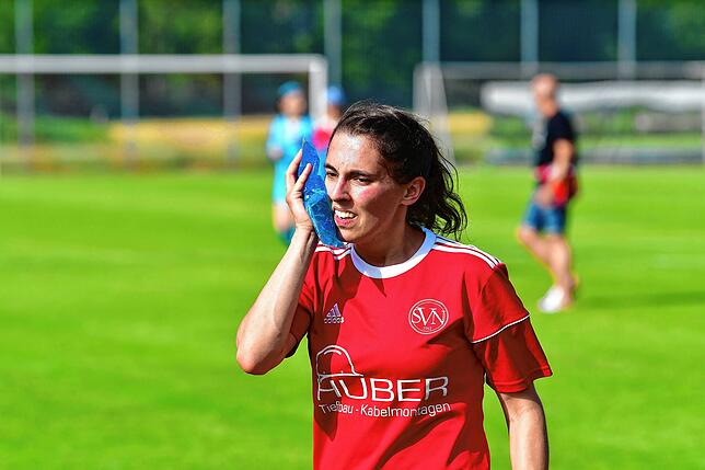 Bild 21: SV Niederhof steigt nach 3:2-Sieg bei der SG Ebnet in die Verbandsliga auf &ndash; und wir haben Bilder!