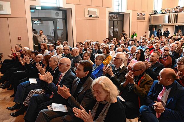 Volles Haus: Das Interesse am Jubiläum der Eingemeindung ist groß.