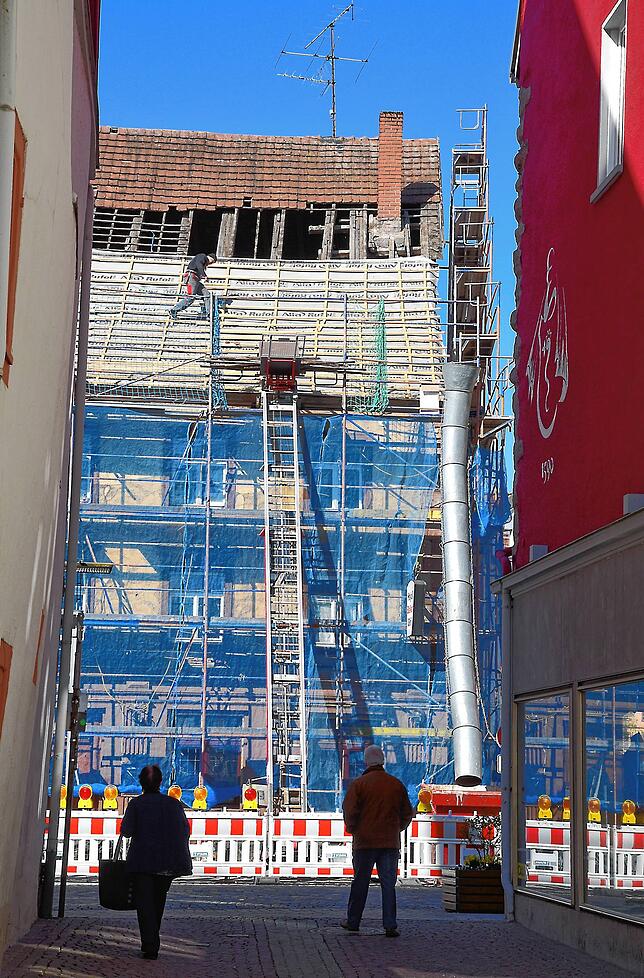 Blick von der Hafnergasse auf das Gambrinus-Gebäude in der Oberen Strasse. Bild: Jochen Hahne