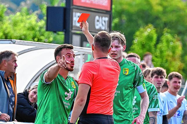 Bild 16: FC Wittlingen sichert sich mit 2:1 beim SV Herten den Meistertitel – und wir haben Fotos!