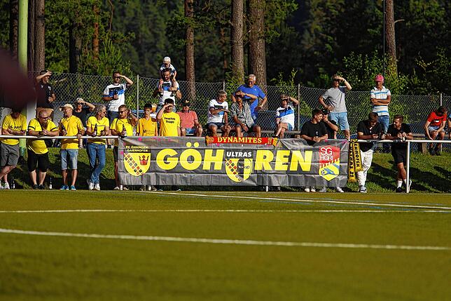 Bild 34: Der FV Tennenbronn gewinnt gegen den FC Öhningen-Gaienhofen. Wir haben die besten Bilder!