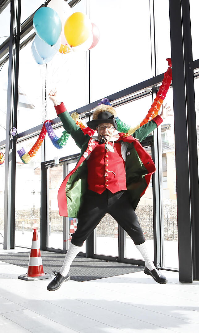 Völlig losgelöst beim Kinderball: Narrenrat Markus Willmann freut sich über eine tolle Fasnet.