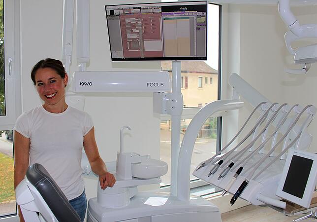 Mit modernster Technik, viel Energie und Freude auf die neue Aufgabe startet Sarah Schottelius noch im August in ihrer Zahnarztpraxis in ...