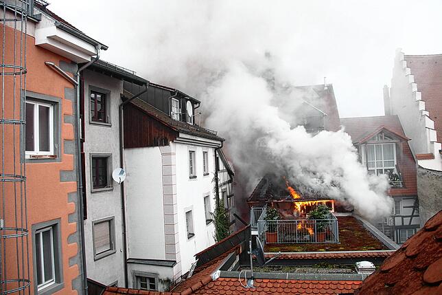 Bild 5: Der Altstadtbrand von 2010: Diese Bilder bleiben vielen Konstanzern im Gedächtnis